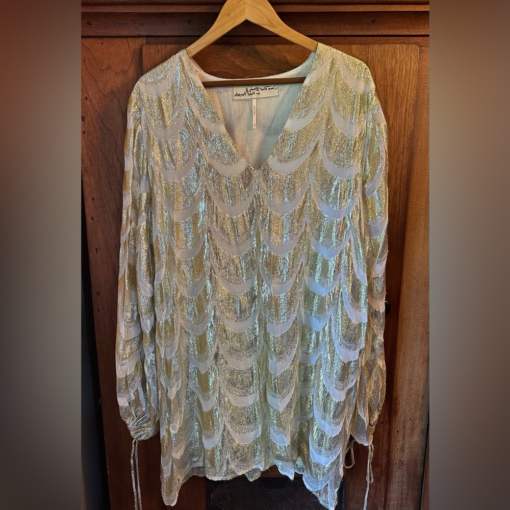 EUC Jens Pirate Booty for Free People Long Sleeve Gold Metallic Dress Size XL.